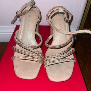 Kelly & Katie cadene sandal